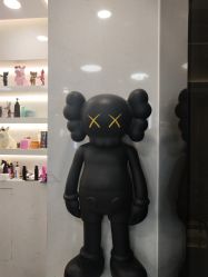 -AYO SALON