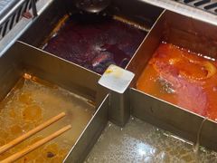 -海底捞火锅(新松江路店)