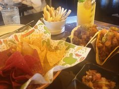 -Famous肥猫墨西哥音乐餐吧(五棵松华熙LIVE店)