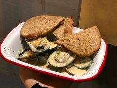 椰奶烩青口-HELLO 27 意面·沙拉·帕尼尼