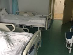 -上海市松江区中心医院