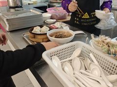 -老西白点心店