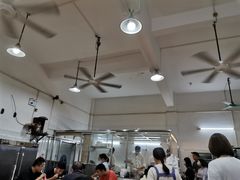大堂-杞兴东莞烧鹅