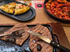 -必胜客(上海华谊新所店)