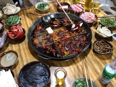 -正南齊北重庆老火锅(光华村直营店)