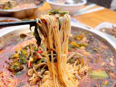 -乐山第一家临江鳝丝(茶坊路店)