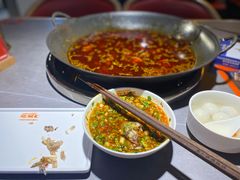 -吃城都·鱼蛙火锅(西玉龙街店)