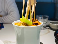 钵钵鸡-麻六记(新天地店)