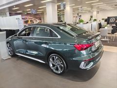 -上海冠松华奥奥迪4S店(张江店)