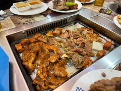 -鼎先生海鲜自助烤肉火锅(大学城店)