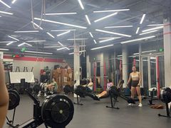 -CrossFit MET综合体能训练馆(朝阳路店)