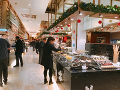 -东方红海鲜百汇(国际大厦店)