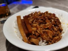 台湾卤肉饭-雷泰泰台式胡椒虾(滨江金铂湾店)