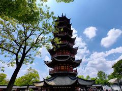 -龙华寺