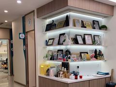 -维乐口腔(美维云门诊陆家嘴店)