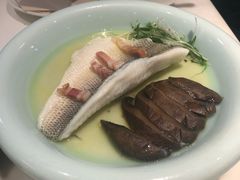 -港丽餐厅(高德置地店)