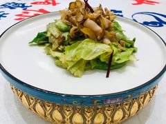 头菜爆螺片-品海楼·大连海胆锅贴馆(东港店)