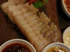 赠送小菜-Dombe豚(黑猪肉街店)