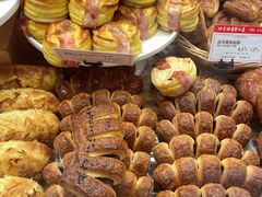-罗森尼娜(德思勤店)