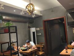 -万记麻辣烫国展总店