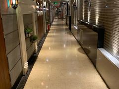 -环球梦主题KTV(曲阳生活购物中心店)