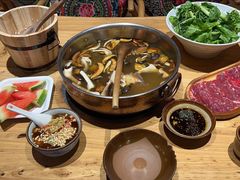 -黔诚酸汤牛肉(甲秀楼店)