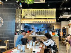 -馋三尺蟹粉小笼(人民广场店)