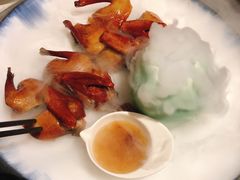 金牌烤乳鸽-夜宴江景餐厅