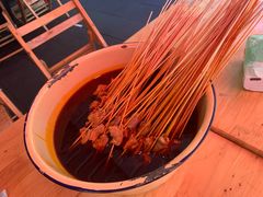 -拈签一笑黄牛肉辣卤串串