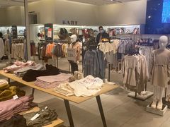 -ZARA(凯德乐峰广场店)