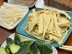 -大茗东北烧烤·鹤岗小串·老式麻辣烫(紫藤路店)