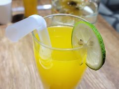 -叶派龙虾•招牌香辣蟹·海鲜(中海国际店)