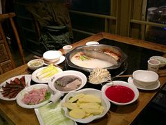 -纸盐河码头火锅(十八梯店)