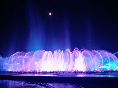 -东港音乐喷泉广场