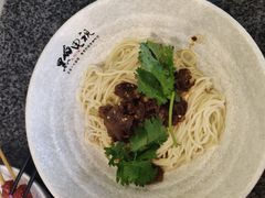 -黑白电视长沙小吃(美林M·LIVE天地东座店)