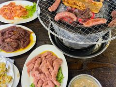 -韩风烤牛肉冷面店