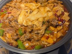 -徐记小怪兽肉蟹煲(中央大街店)