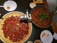 -万重锦·人文川菜馆(骡马市店)