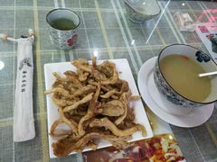 -天天向上素食餐厅(五台山店)