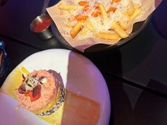-Mark&Mars Restaurant