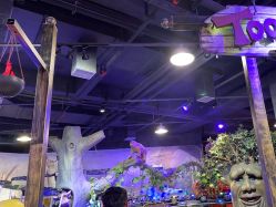 点击看大图 -卡通尼乐园(银泰店)