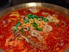 -张翻越·川渝冒菜·武汉黑鸭煲(城北万象城店)