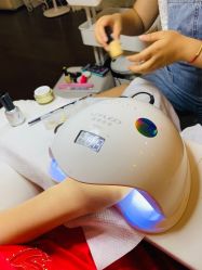 -韩静美科技护肤抗衰中心