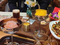 -月亮眼花园餐厅书吧酒吧