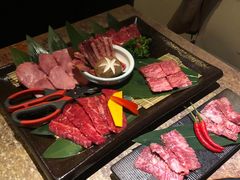 -炼火烤肉店