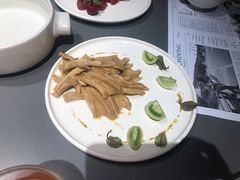 -小大董·烤鸭(观景餐厅·南京西路店)