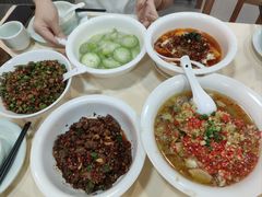 -笨罗卜浏阳菜馆(龙华鹏润达店)