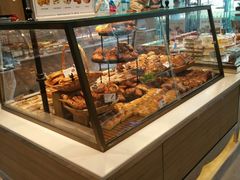 面包甜点陈列柜-巴黎贝甜(大宁国际商业广场店)