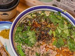 -云阿蛮云南生烫牛肉米线(奉贤路店)