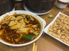 -三鞭一花·独一处·元英砂锅(海光寺店)